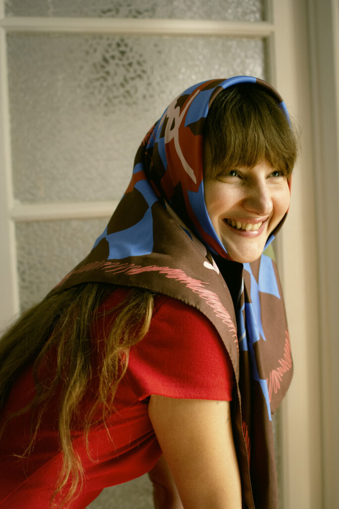 Mayu silk scarf - Image 6
