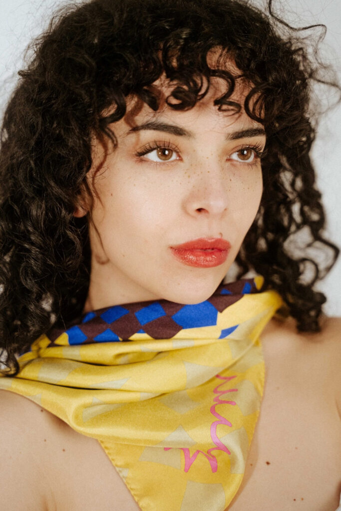 Daichi silk scarf - Image 5