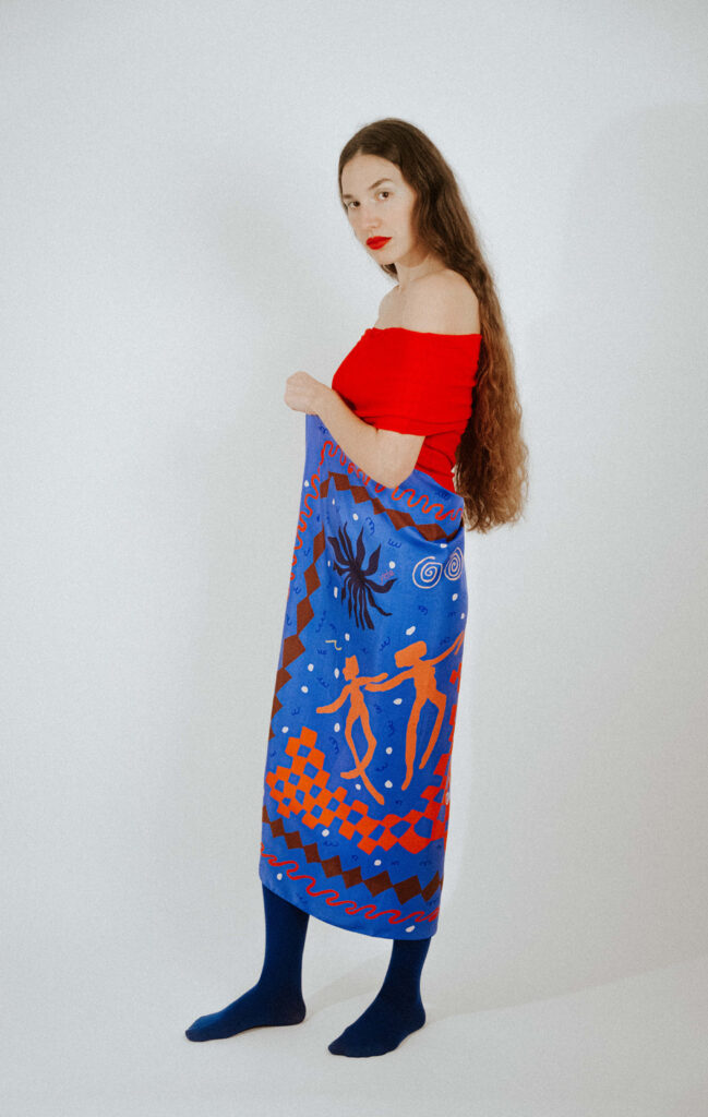 Fuku silk scarf - Image 3